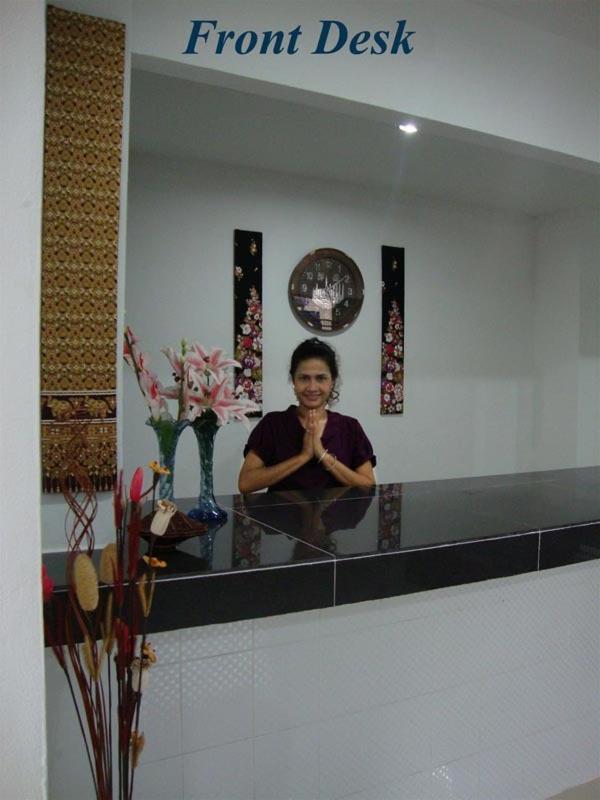 G&B Guesthouse Patong Exterior photo
